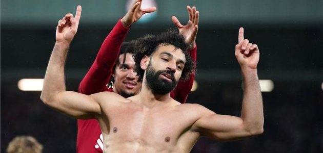 لاعب مانشستر يونايتد السابق يُقلل من إنجازات محمد صلاح مع ليفربول