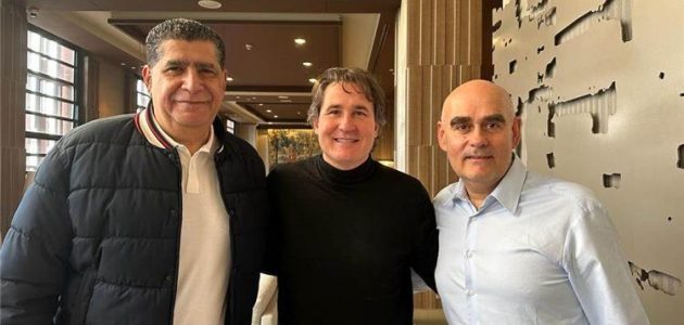 محمد الأمين: باستور سيعمل متفرغًا مع منتخب اليد وعنصر مصري ضمن الجهاز الفني