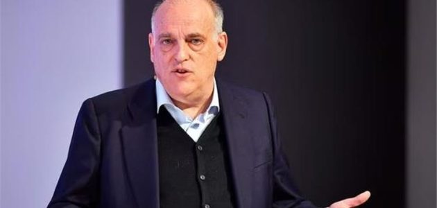 تيباس: يجب إقالة لابورتا.. وبيريز عنيد جدًا